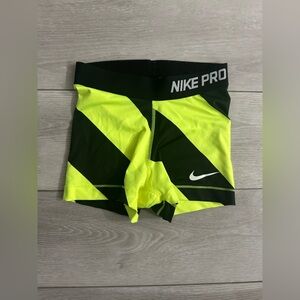 brand new nike pros